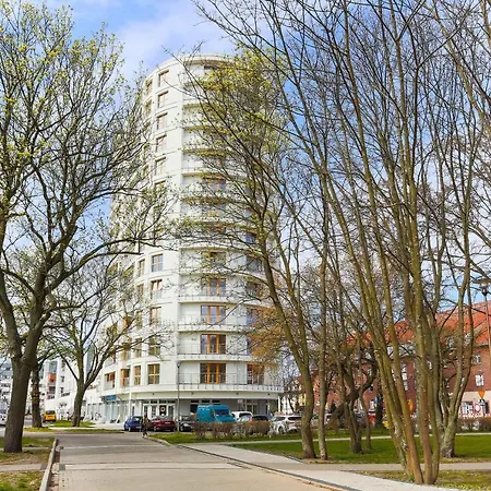 - Platan Tower Apartament Świnoujście