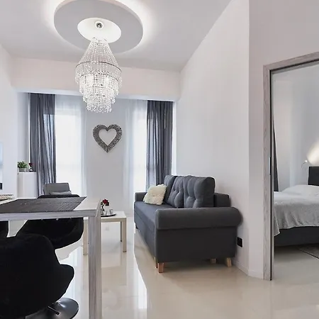 - Platan Tower *