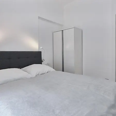 - Platan Tower Apartment Swinoujscie