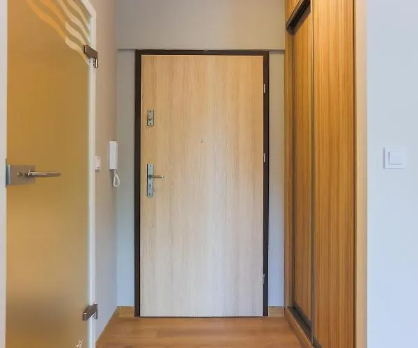 - Platan Tower * Świnoujście